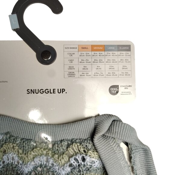 Koolaburra By Ugg Large Dog Green and White Mila Knit Chevron Pattern Dress - Picture 8 of 9